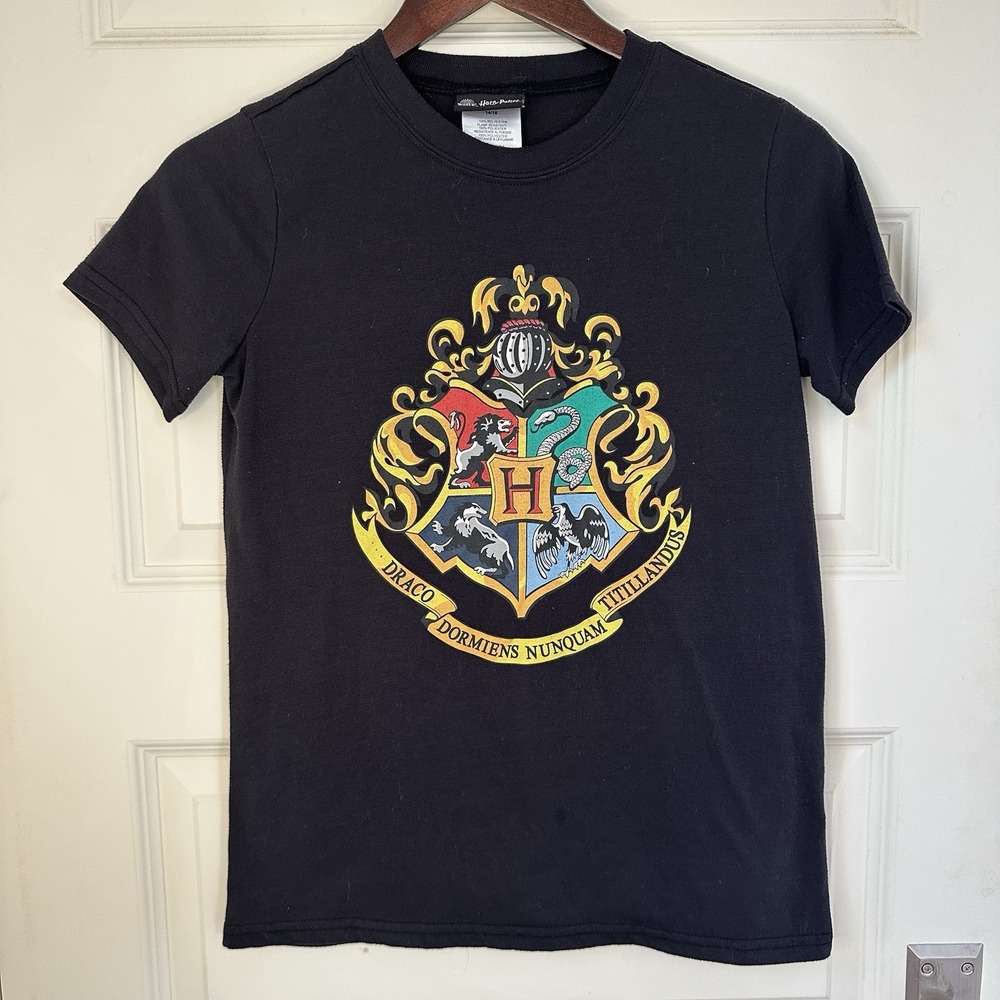 Harry Potter Shirt Hogwarts Shield Graphic Print Tee Black Womens Size 14/16